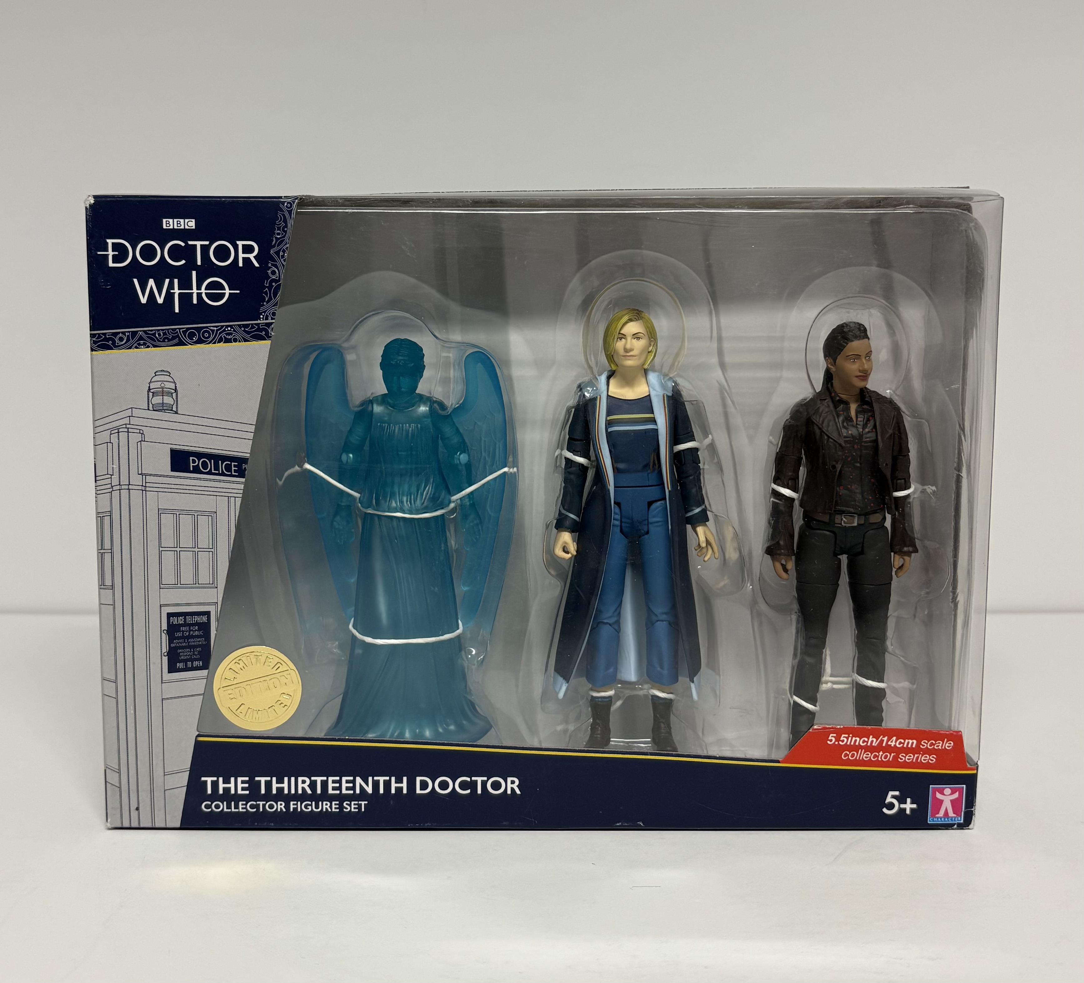Thirteenth Doctor Collector Figure Set - w/ Thirteenth Doctor, Yaz, Transparent Weeping Angel (Closed Mouth)
